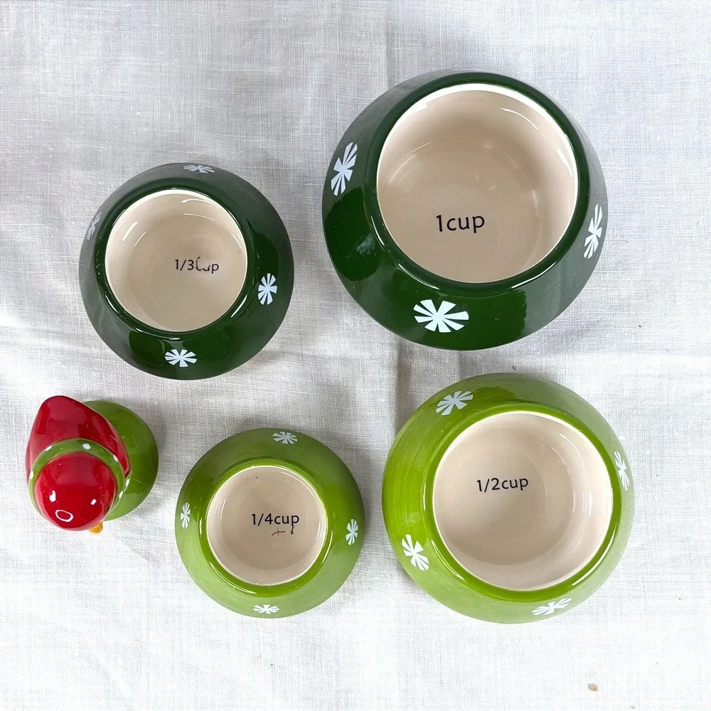 Pier 1 Christmas Tree‎ Stacking Measuring Cups Set Red Cardinal Bird Green